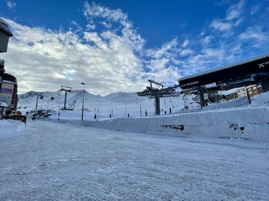 Estudio Pas De La Casa Pie De Pista-Vistas-Wiffi-Netfli Hut 7353 Экстерьер фото